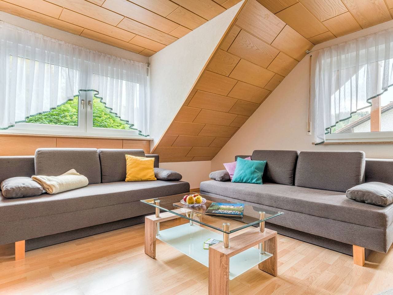 Gemütliche Ferienwohnung mit Sauna in Marktrodach 1