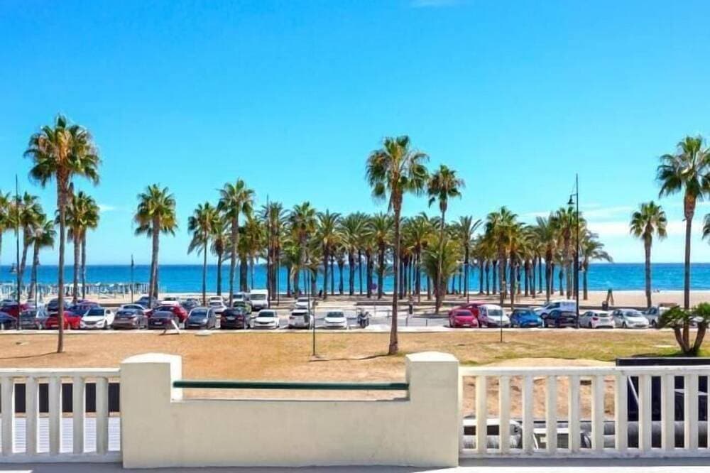 Foto 12 von 20: Sunstay Dream Loft Carihuela Beach Torremolinos