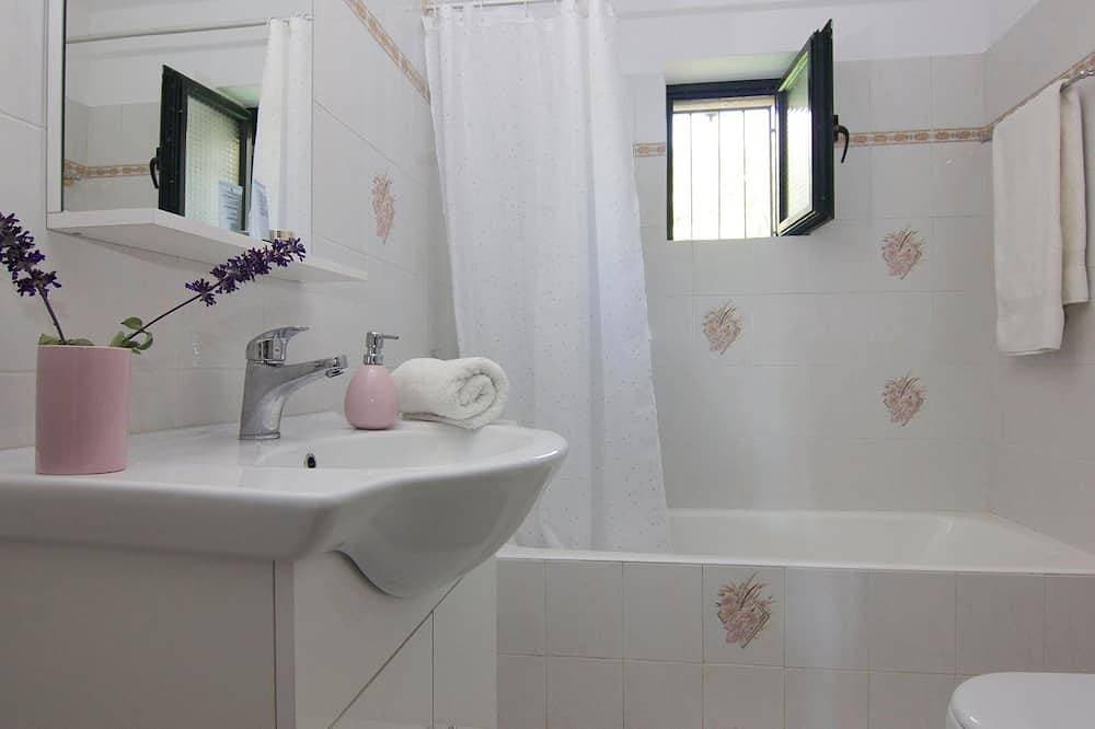 Foto 5 von 15: Traditionelles Ferienhaus in der Ruhe des Olivenhains