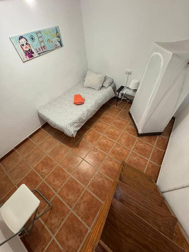 Foto 7 von 7: Small Double Room