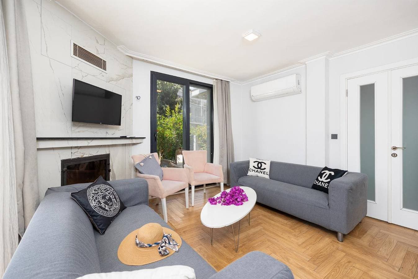 Foto 8 von 30: Villa für 8 Personen mit Meerblick