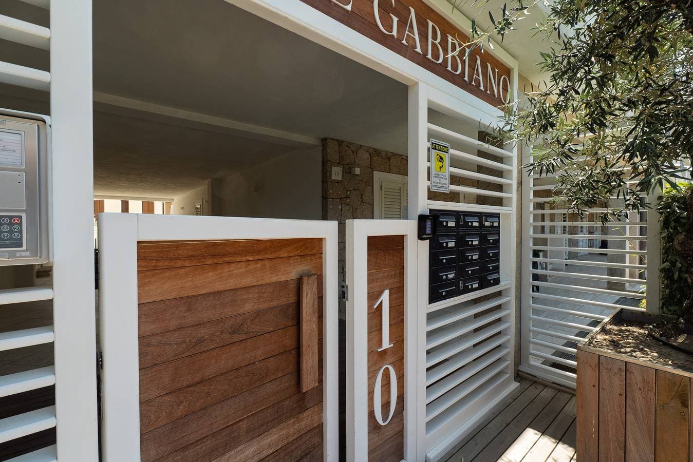 Foto 10 von 31: Ferienhaus 'Il Gabbiano Perle 11 Turchese' mit Poolblick und Klimaanlage