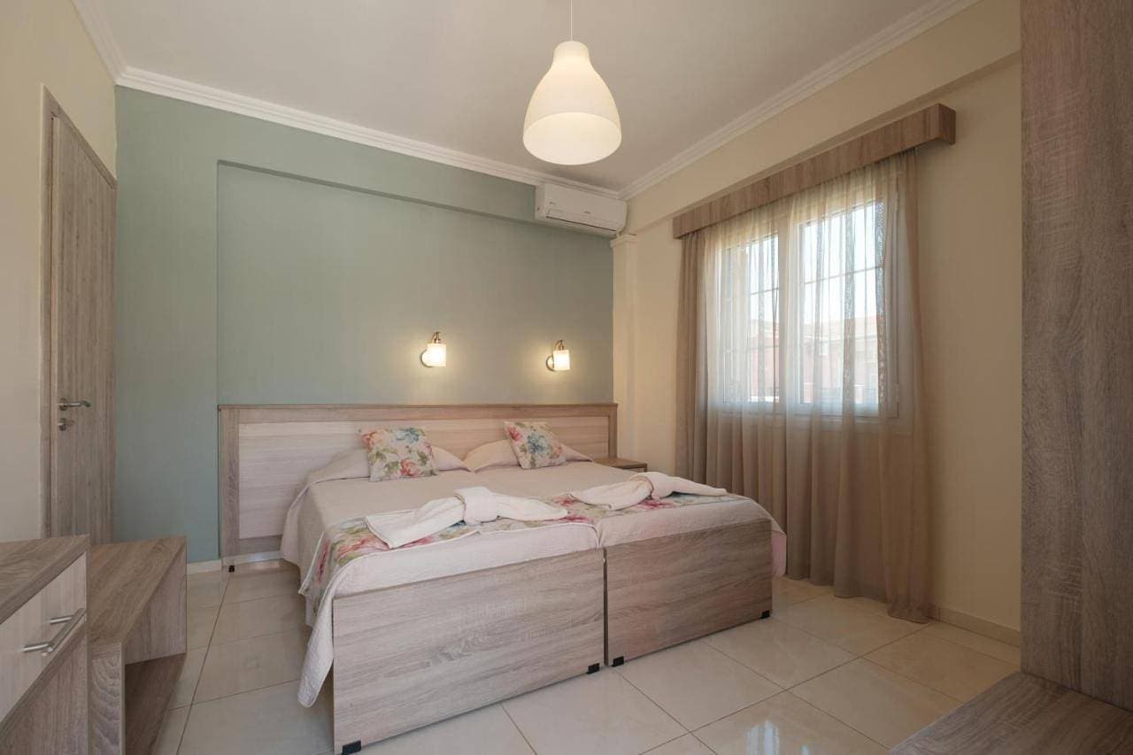 Foto 8 von 17: Studio Apartment (3 Adults)
