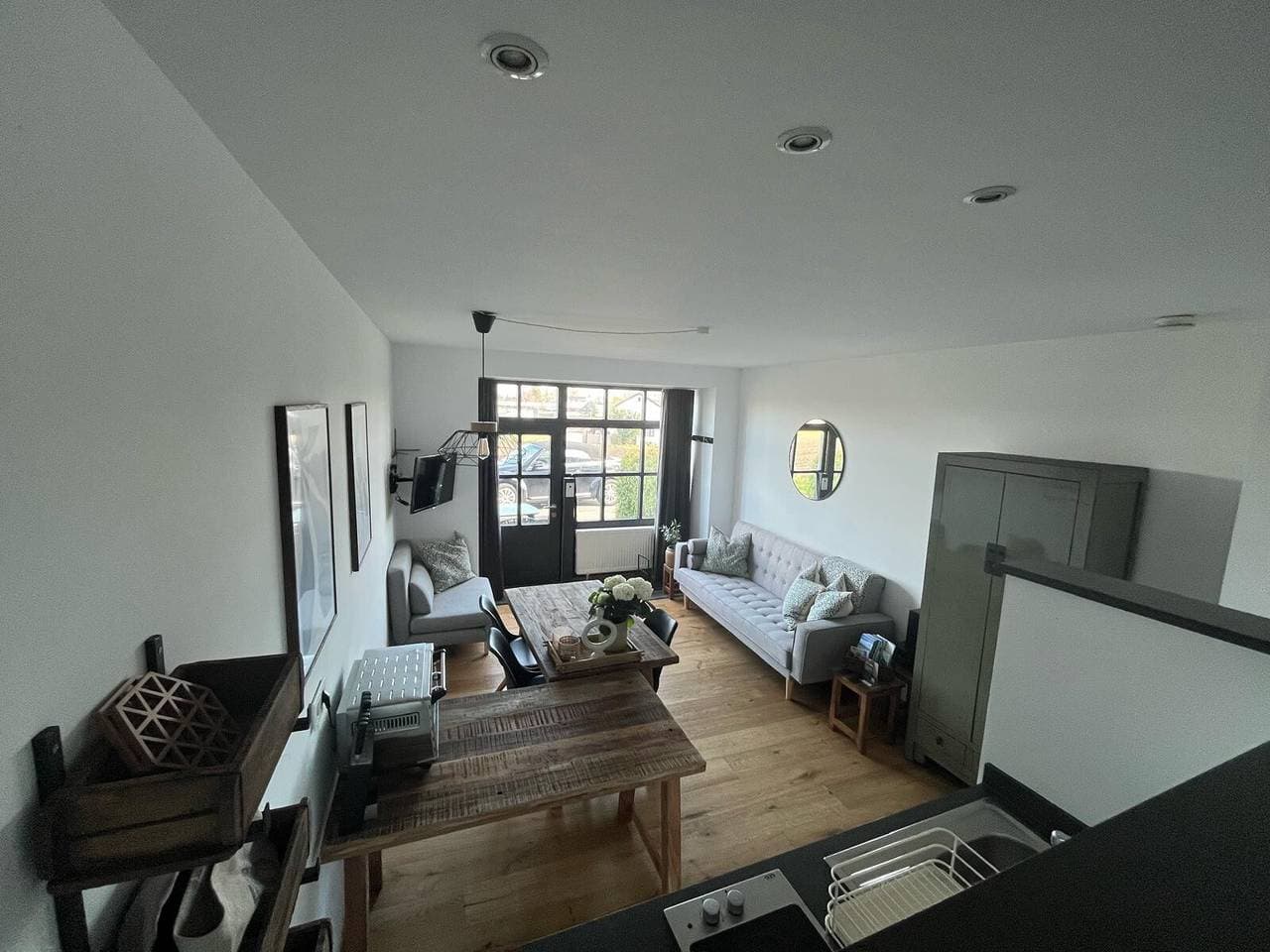 Foto 10 von 13: Apartment 1 studio mit seeblick
