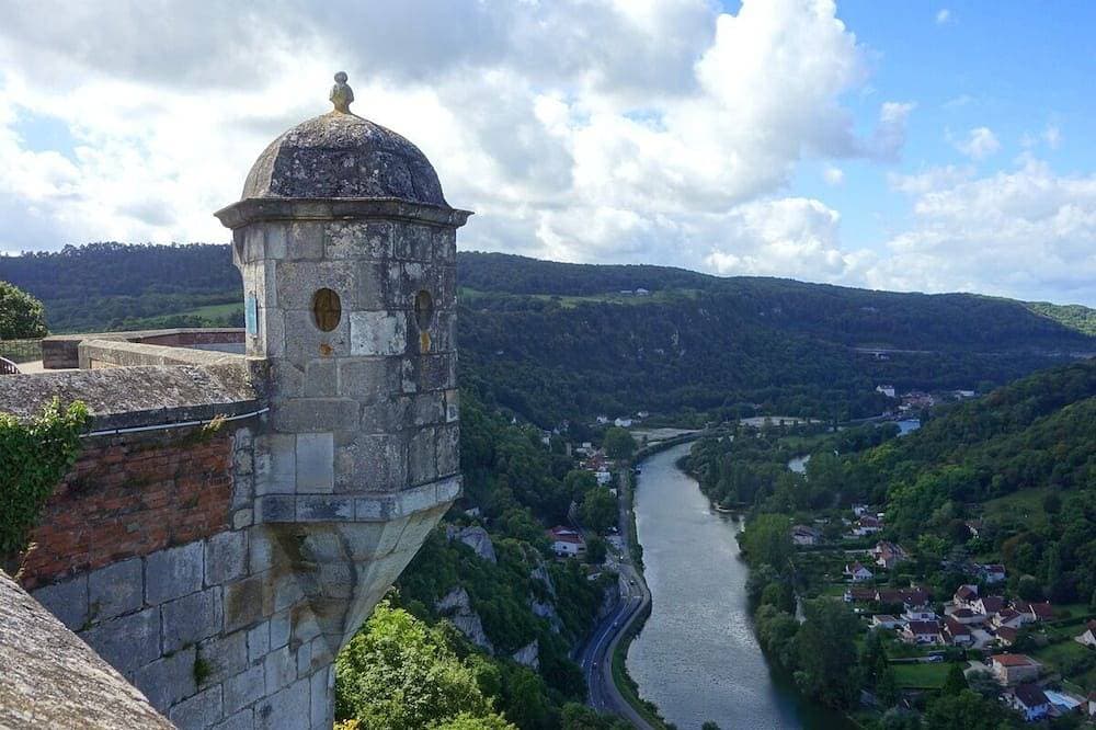 Foto 12 von 12: Der Jura für die Ruhe und die Süße des Lebens, zwischen Flüssen und Hügeln