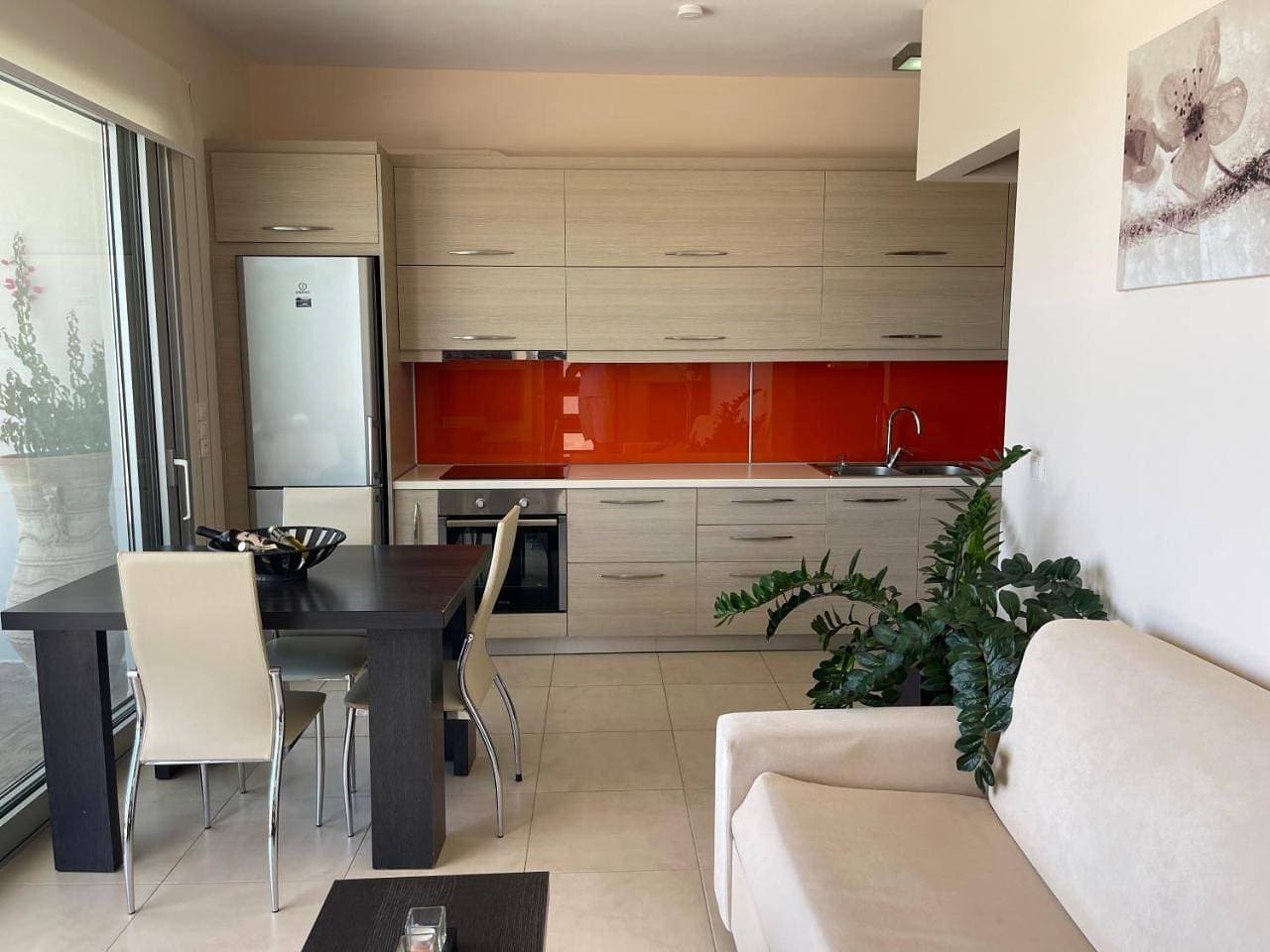 Foto 6 von 30: One-Bedroom Apartment With Side Sea View