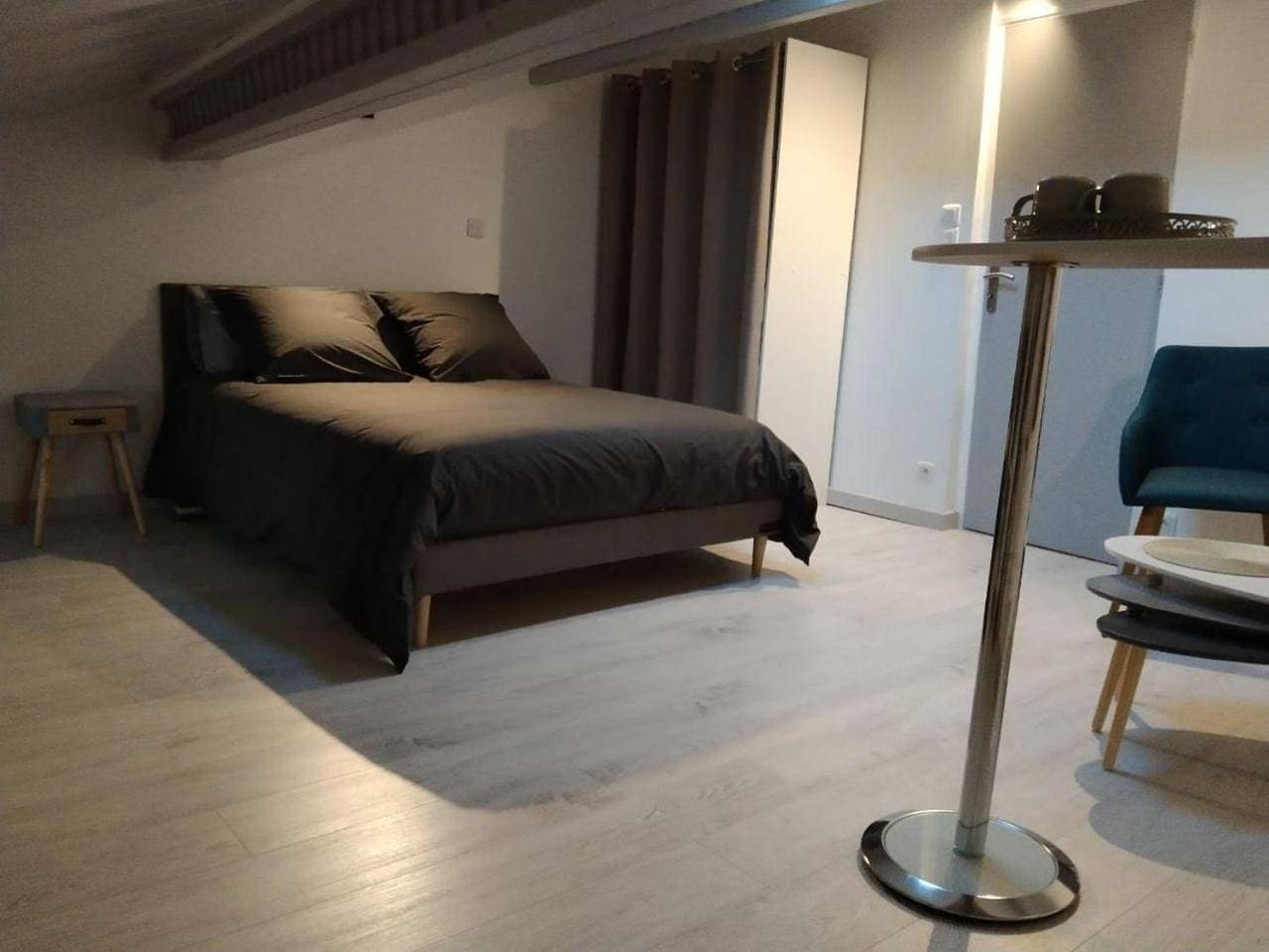 Foto 6 von 8: Double Room with Private Bathroom