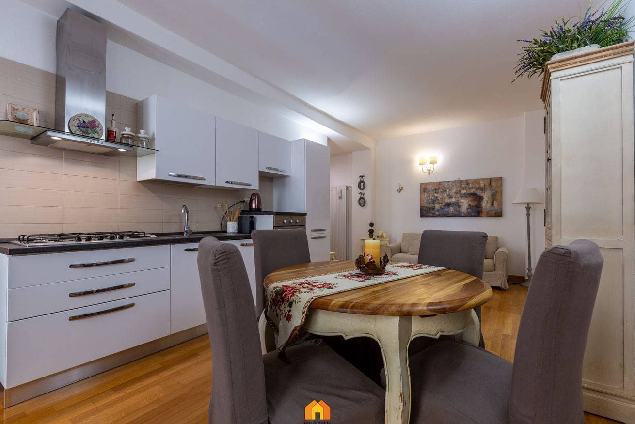 Foto 6 von 29: Ferienwohnung für 4 Personen mit Balkon/Terrasse