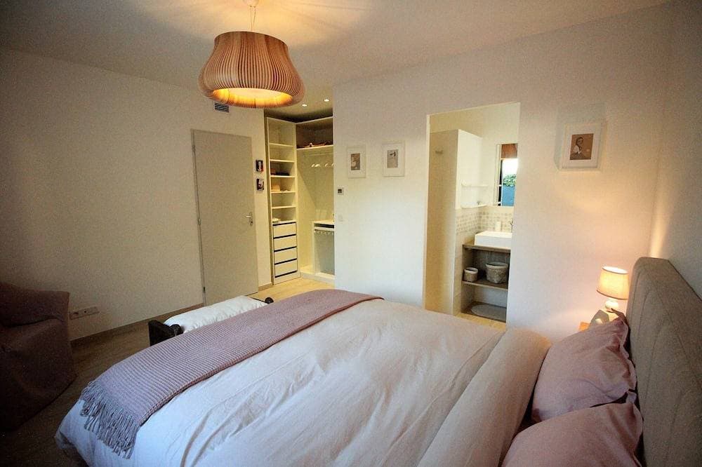 Foto 3 von 24: Letzte 3 Schlafzimmer Villa in Le Castellet