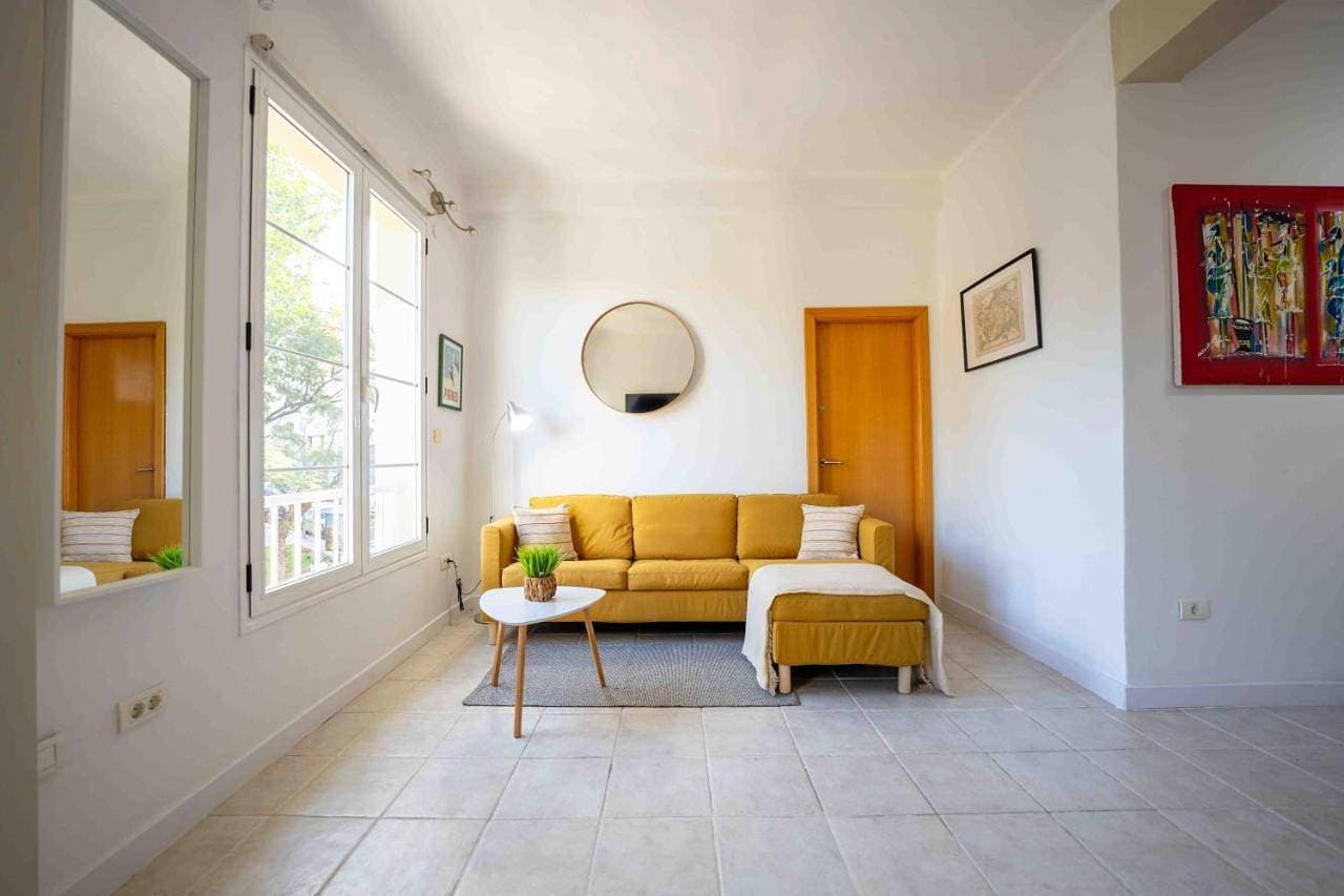 Moderno y luminoso apartamento en Santa Cruz capital 1