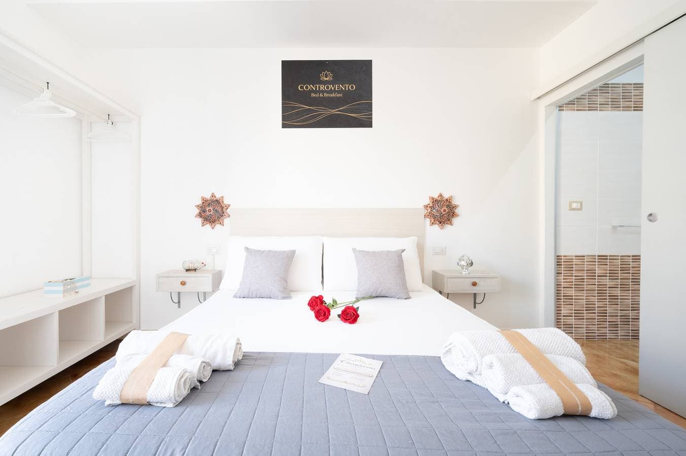 Foto 5 von 43: Doppelzimmer mit privatem Balkon und Meerblick