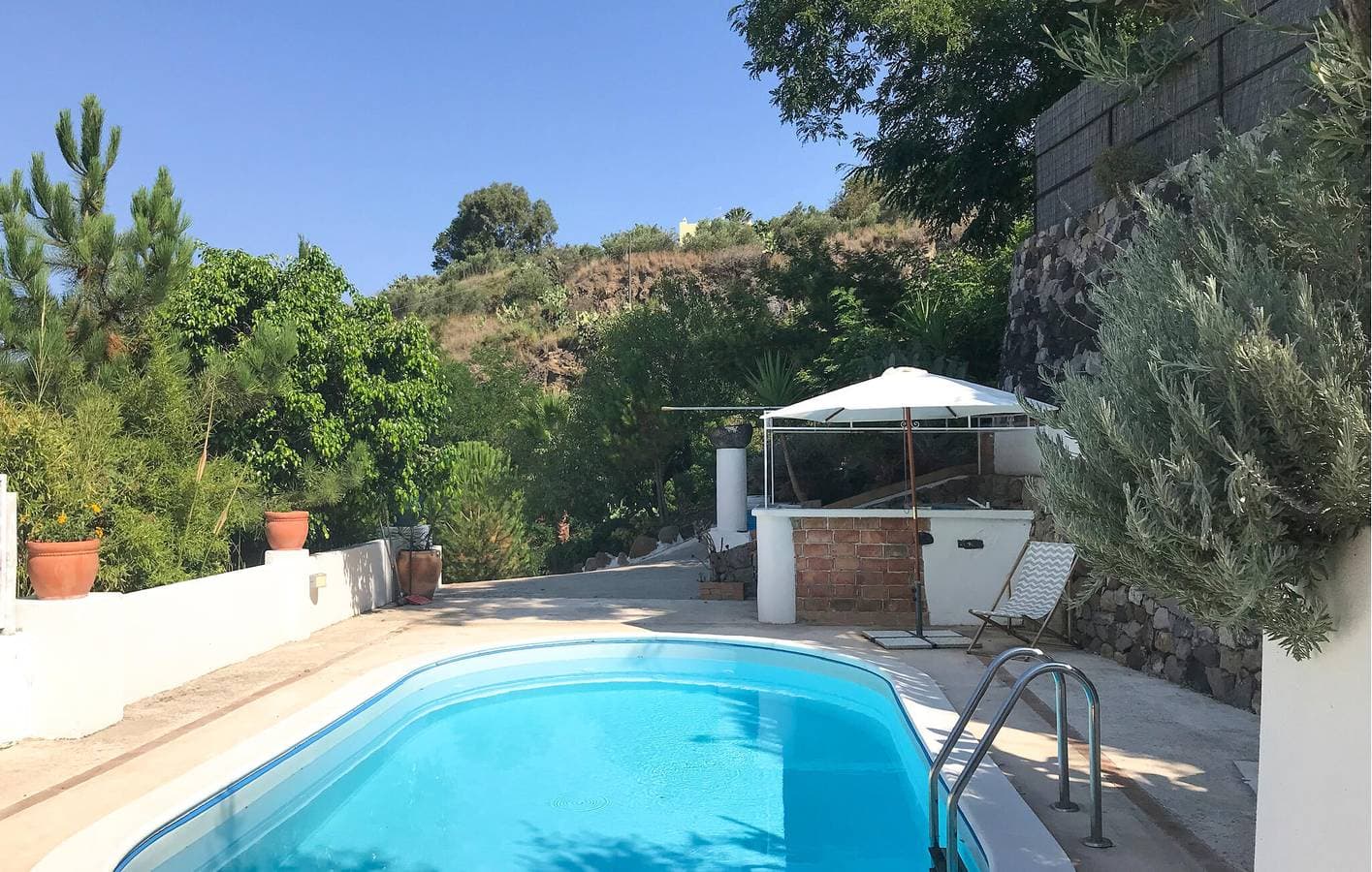 Foto 11 von 33: Strandhaus mit Pool und Terrasse – 2 km bis zur Küste