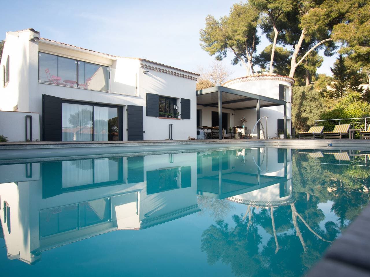 Carqueiranne: Charmante Villa mit Pool, Meerblick, für 8 Personen 1