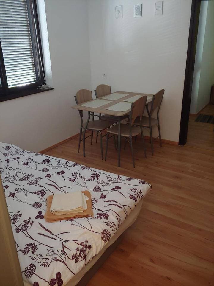 Foto 8 von 32: One-Bedroom Apartment