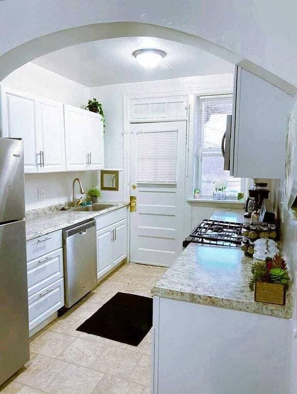 Foto 4 von 36: 6649 1E | Garden Style Studio Near Forest Park