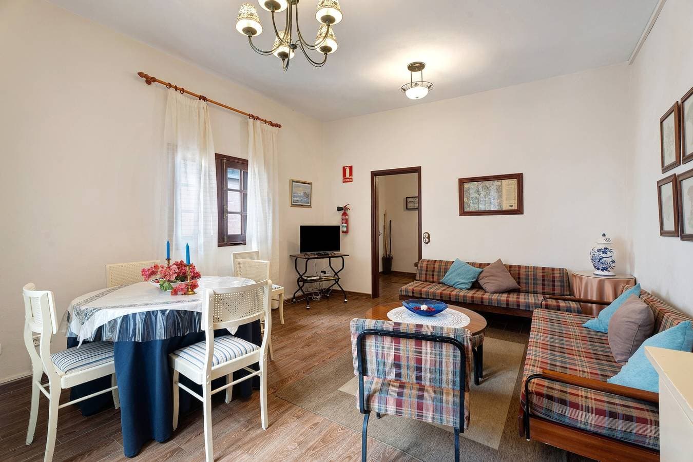 Foto 13 von 29: Ferienhaus 'Casa de Telégrafos' mit Bergblick, privater Terrasse und WLAN