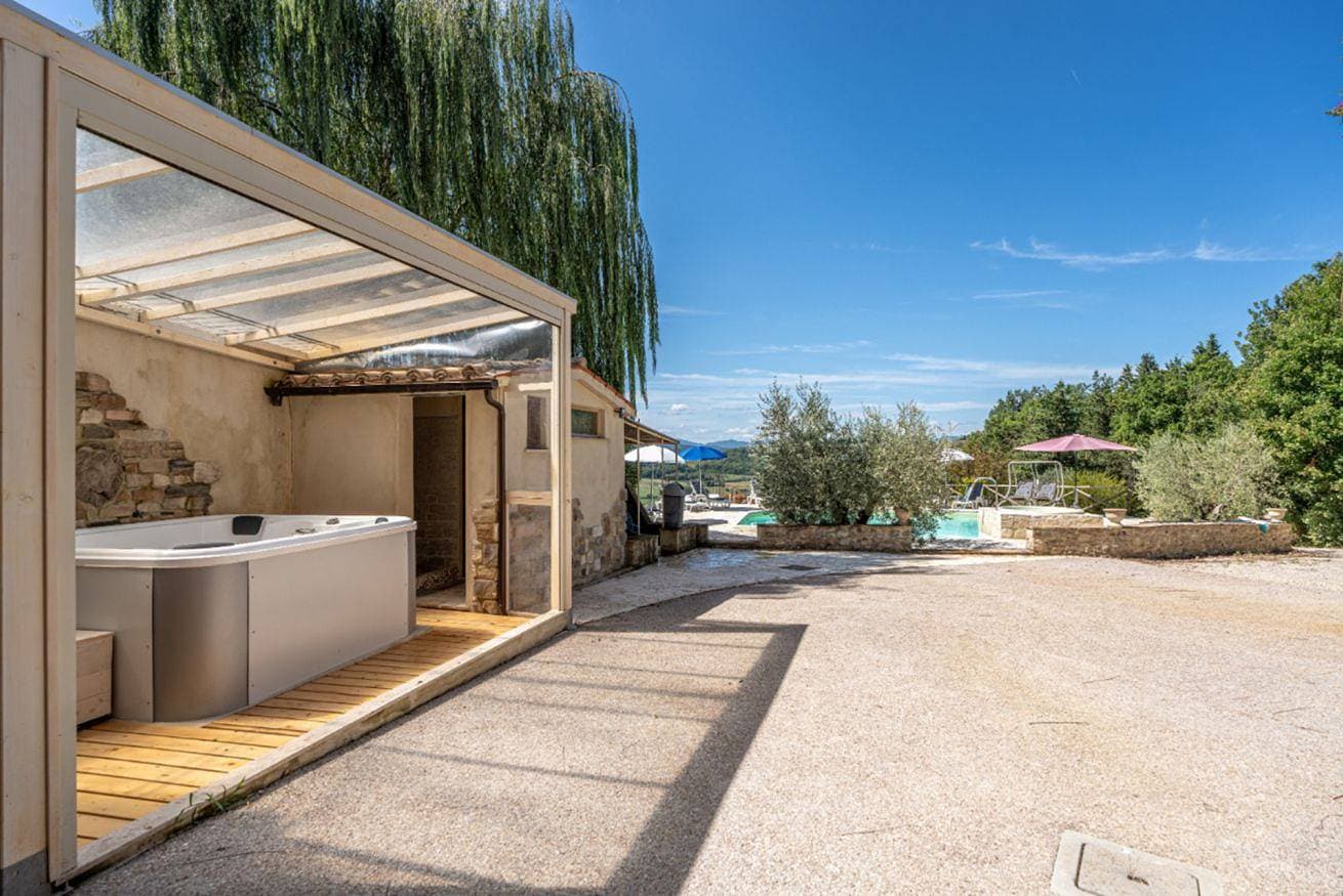 Foto 6 von 54: Villa für 12 Personen mit Pool