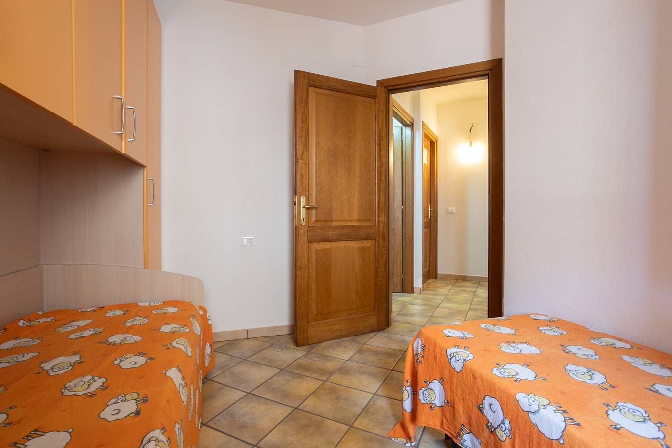 Foto 9 von 21: Ferienhaus 'Casa La Palma Vista Mare' mit Meerblick, WLAN und Klimaanlage