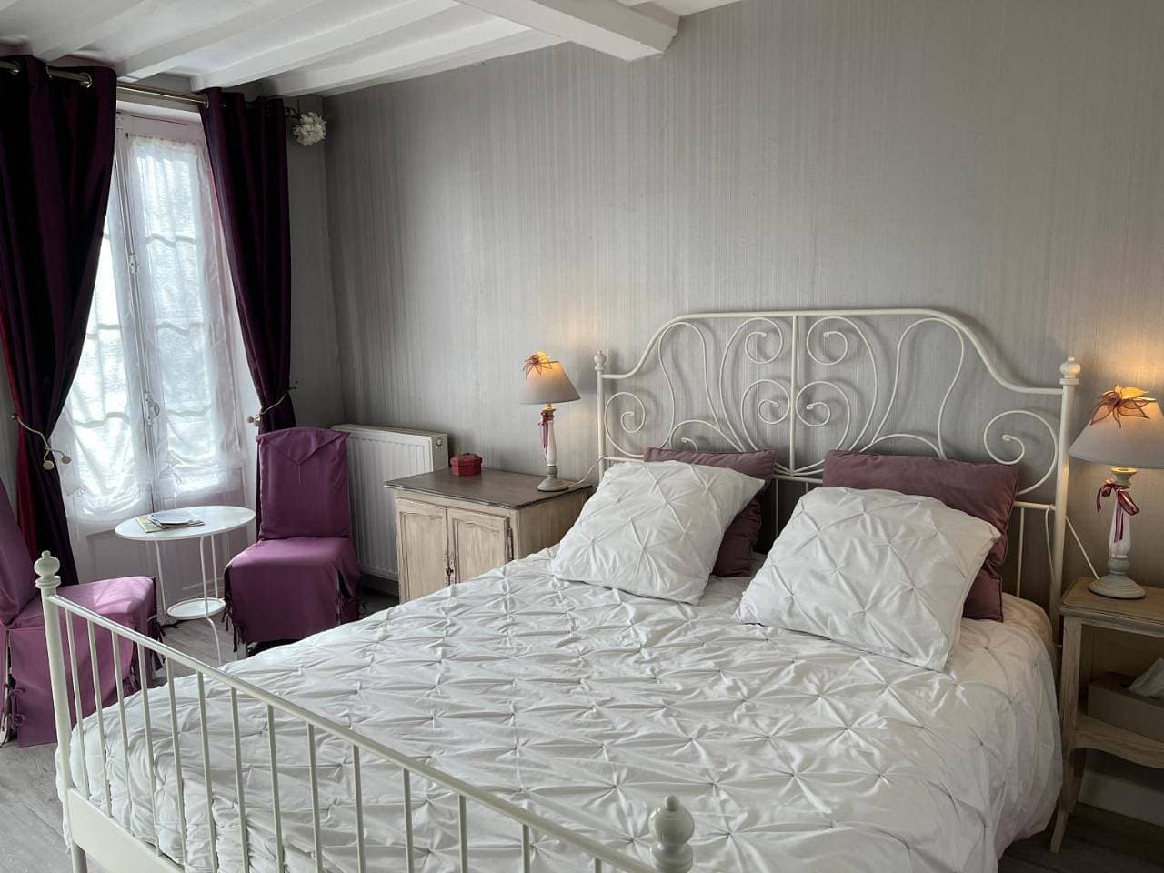 Foto 6 von 8: Double Room with Private Bathroom
