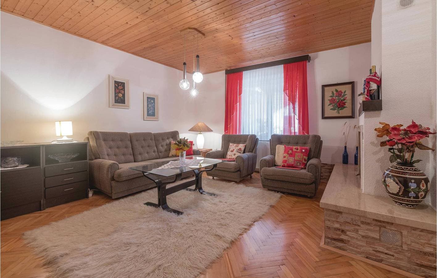 Foto 5 von 43: Modernes Apartment mit Terrasse, WLAN und Parkplatz in der Nähe von Manjadvorci