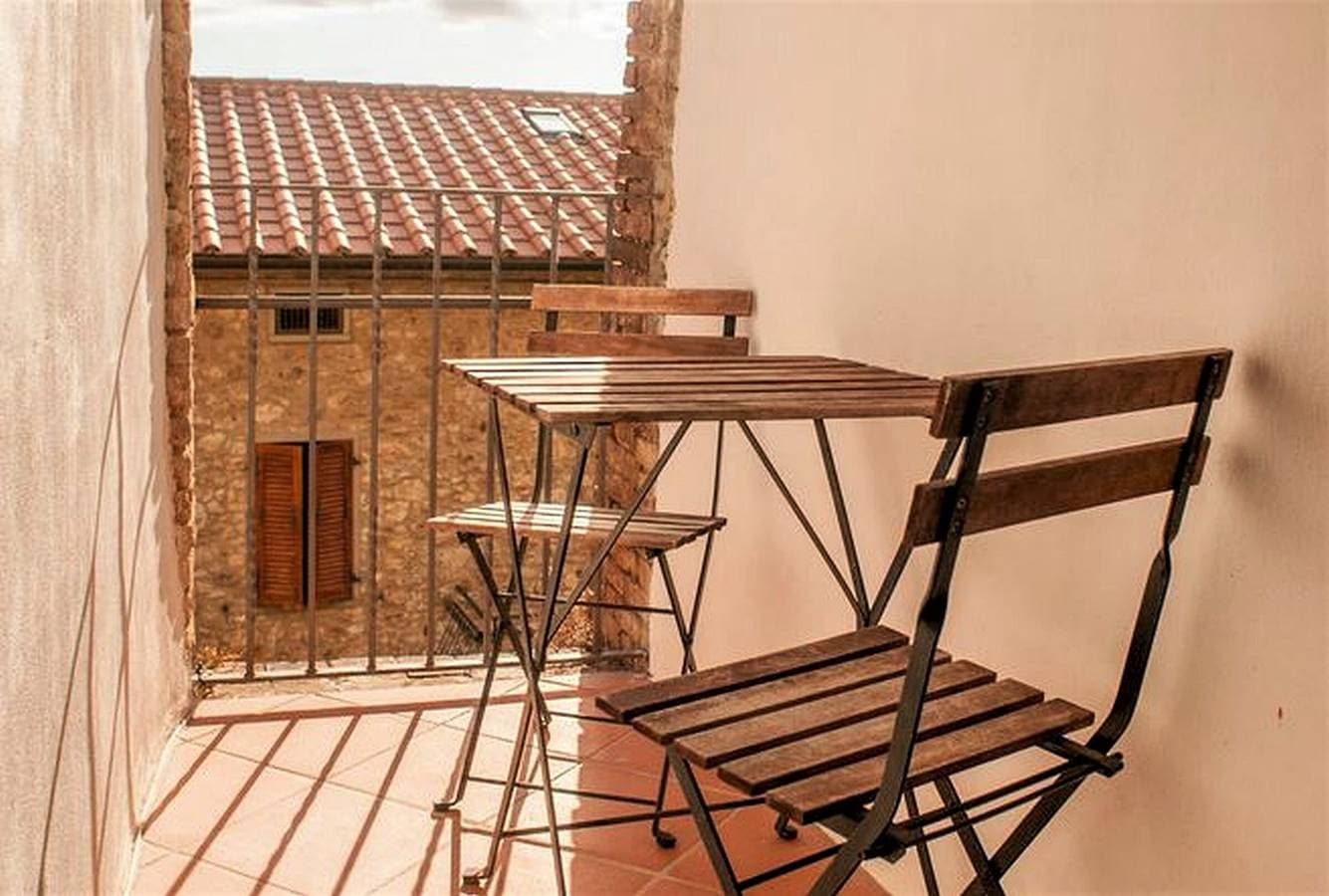 Foto 7 von 40: Ferienwohnung 'Il Castello Gavorrano' mit Meerblick, Gemeinschaftsgarten und WLAN