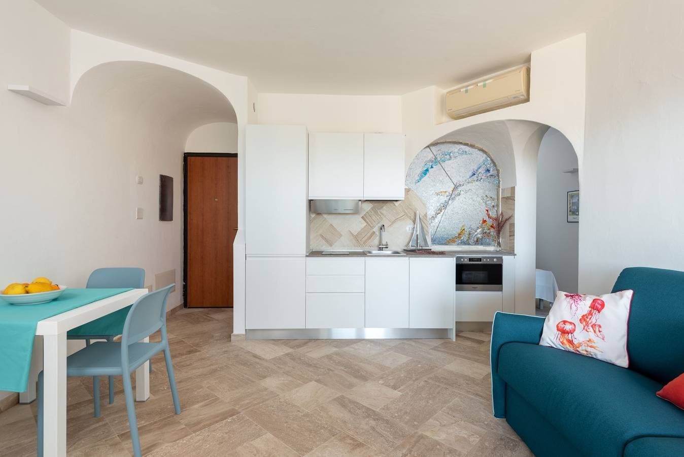 Foto 11 von 20: Ferienwohnung für 4 Personen mit Terrasse