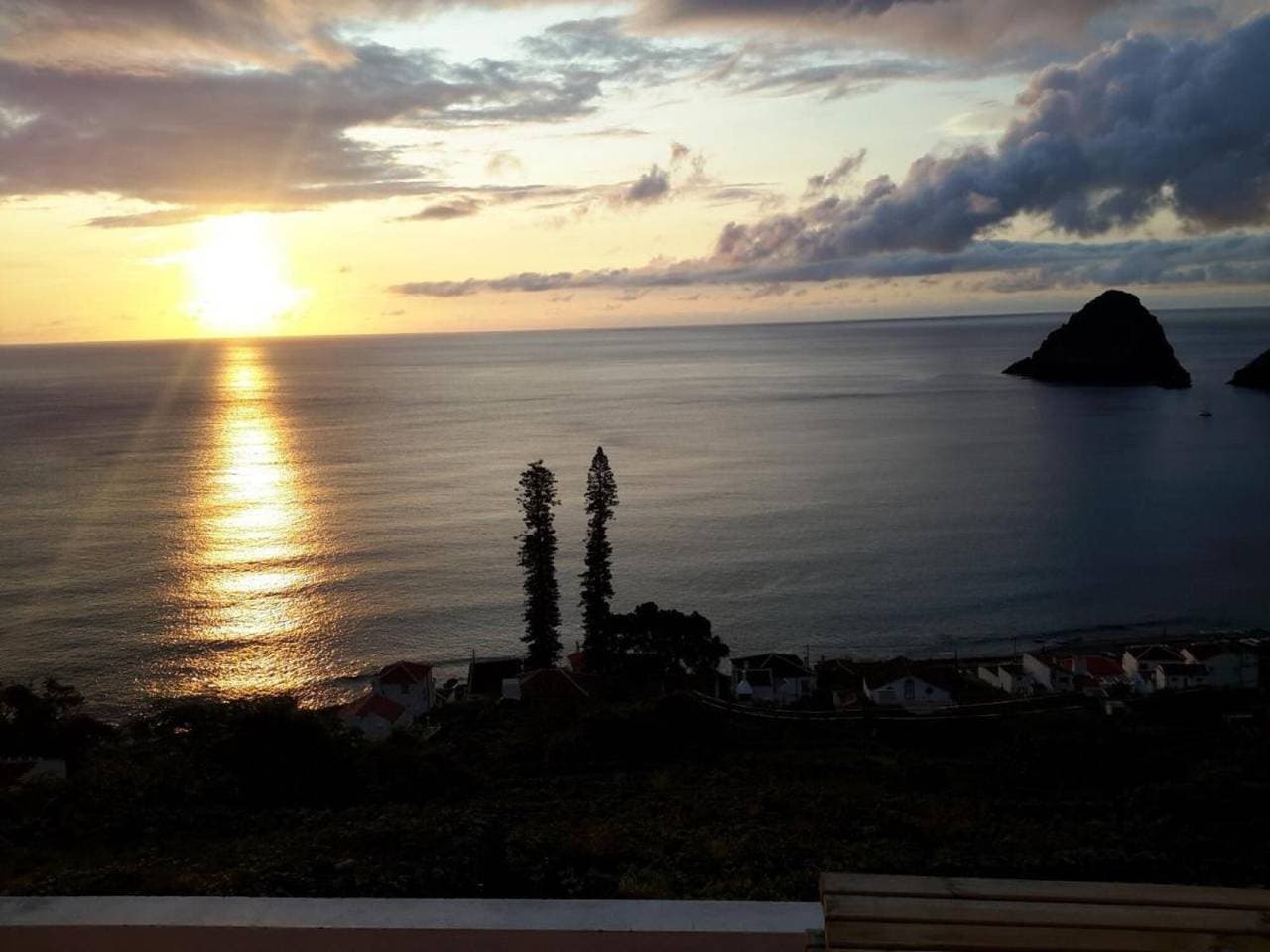 Foto 11 von 14: Ferienhaus 'Casa Da Fajãnzinha' mit Meerblick, privater Terrasse und WLAN