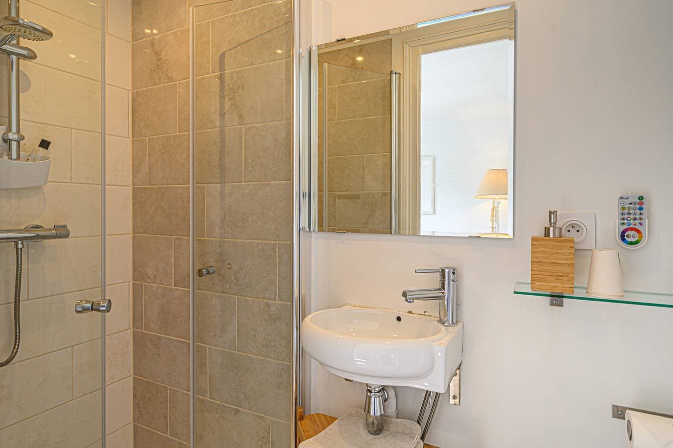 Foto 7 von 26: Ferienwohnung 'Villa Prat Bras - T1 - Romantique' mit Gemeinschaftsgarten und Wi-Fi