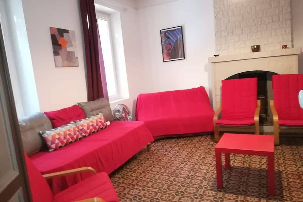 Foto 13 von 30: Bastide auf einem alten Weingut mit Pool und WIFI für 11 Personen