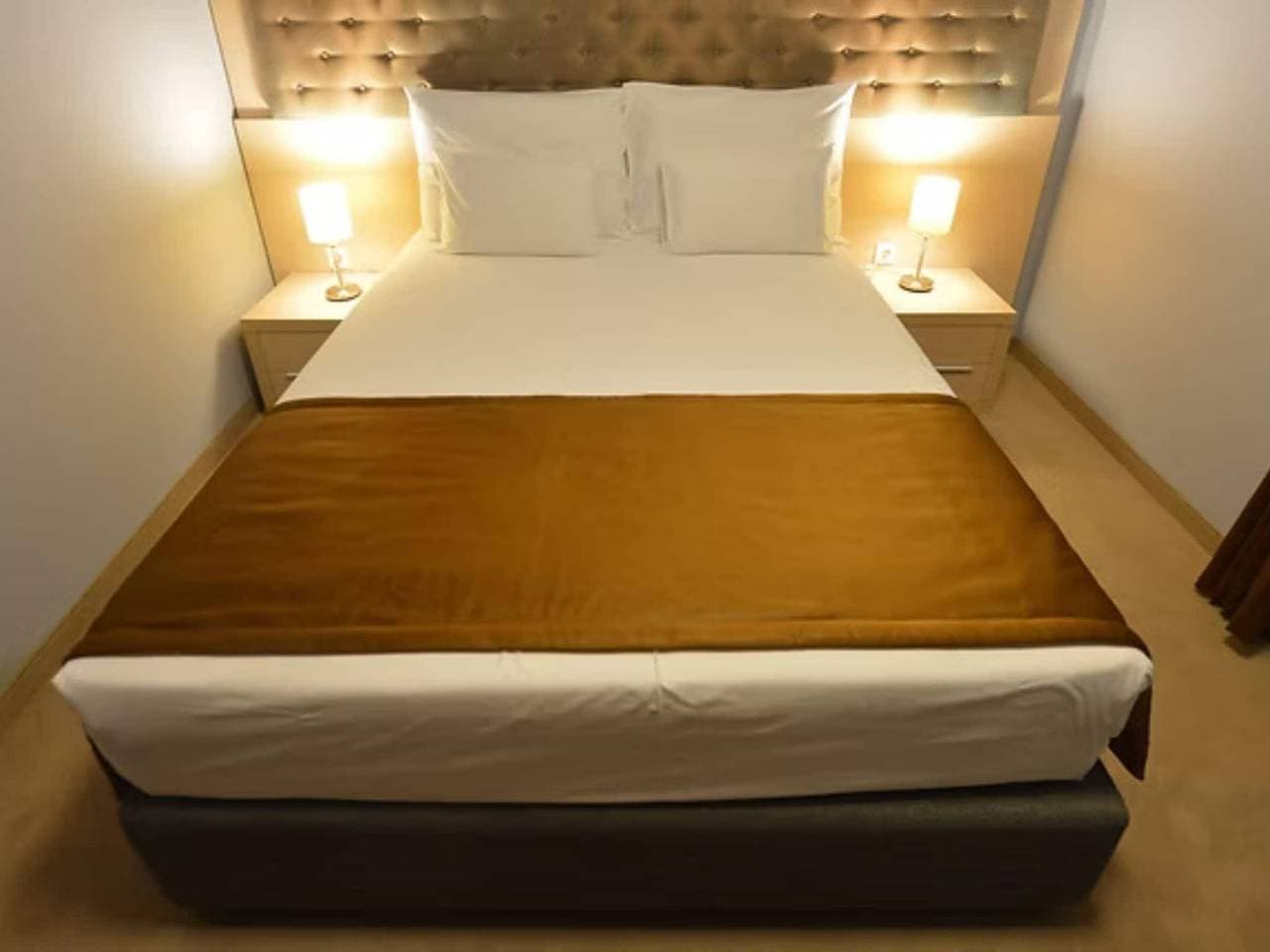 Foto 3 von 8: Hotel Princ- Standard Double Room 302