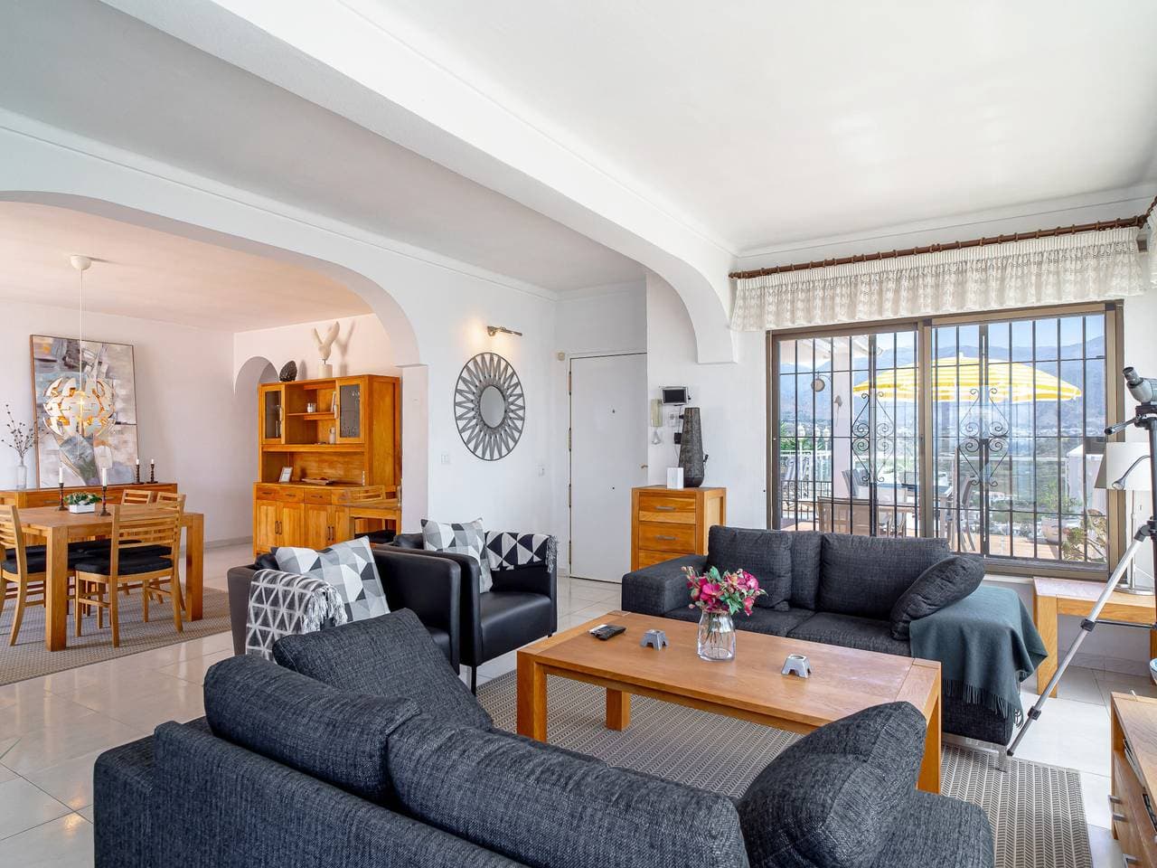 Foto 9 von 36: Exklusive Villa mit privatem Pool, Klimaanlage und Parkplatz nahe Nerja