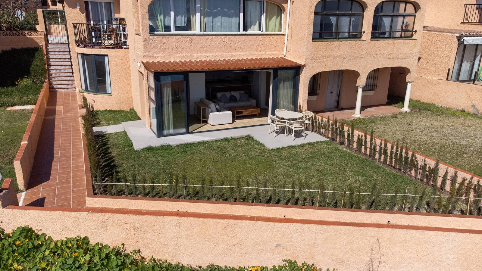 Foto 4 von 27: Casa Ventura – Charming Beachside Apartment with G