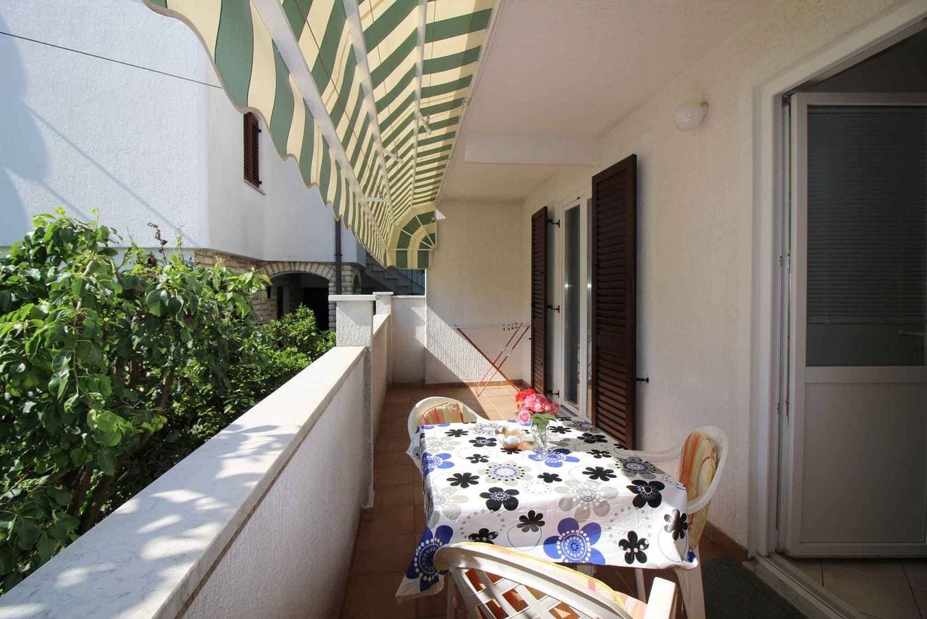 Foto 2 von 25: Ferienwohnung mit Terrasse