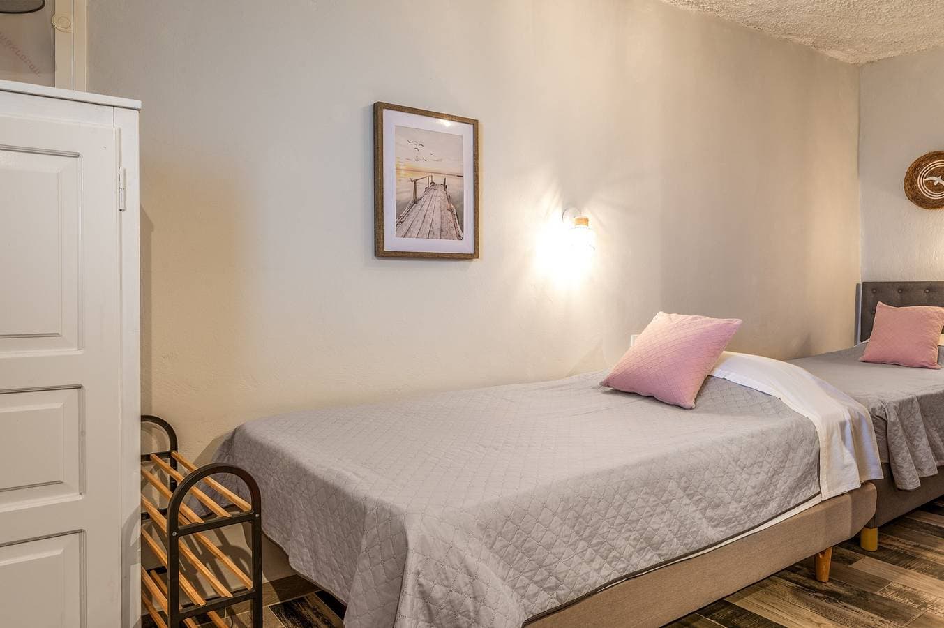 Foto 12 von 22: Ferienhaus 'Porto Galini Tinos Triantaros 104' mit Privatterrasse, WLAN und Klimaanlage