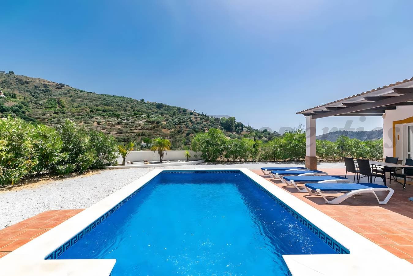 Foto 13 von 14: Ferienhaus „Verdejo“ mit Bergblick, Pool und WLAN
