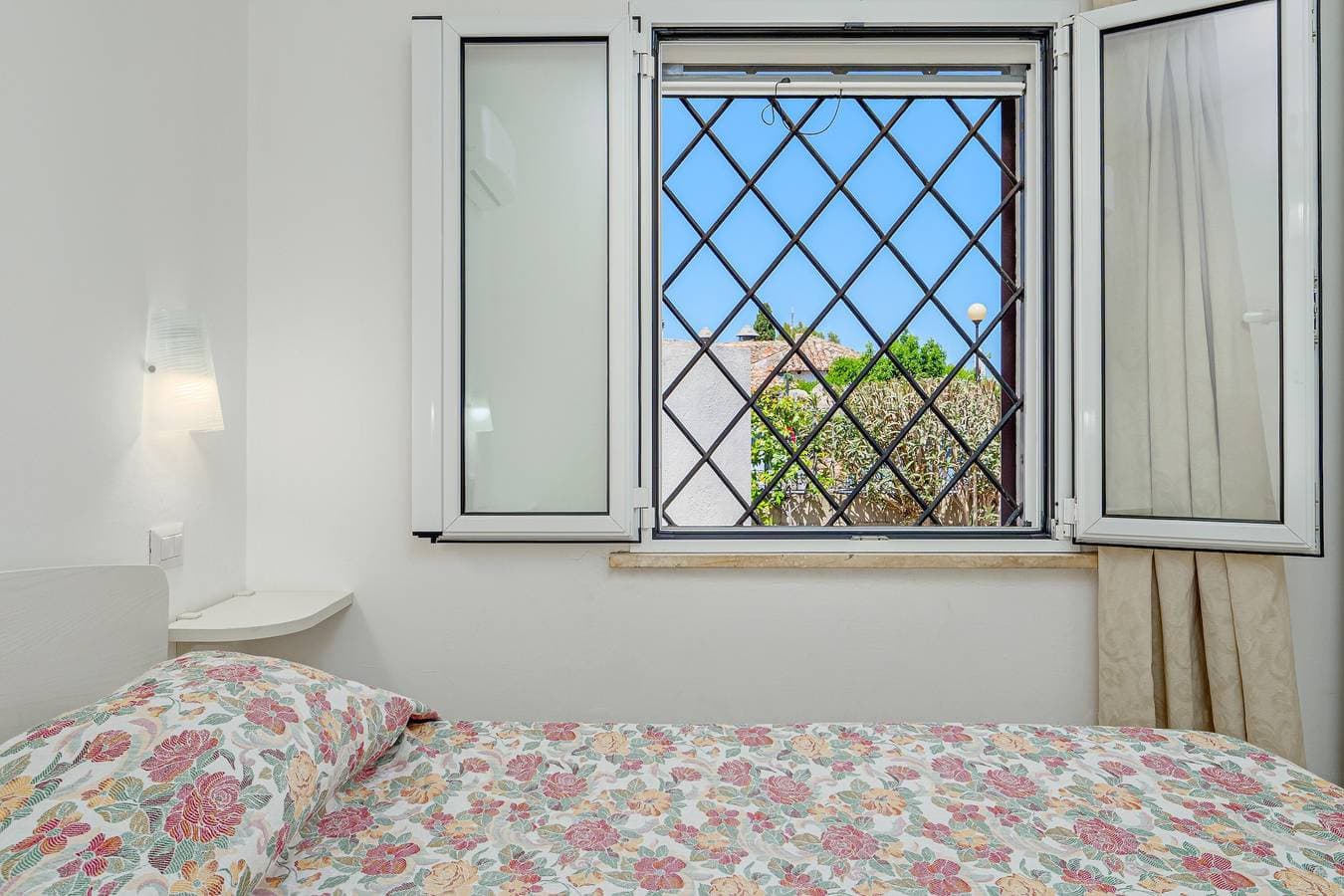 Foto 9 von 20: Ferienhaus 'Confortevole Caposchiera' mit privater Terrasse, WLAN und Klimaanlage
