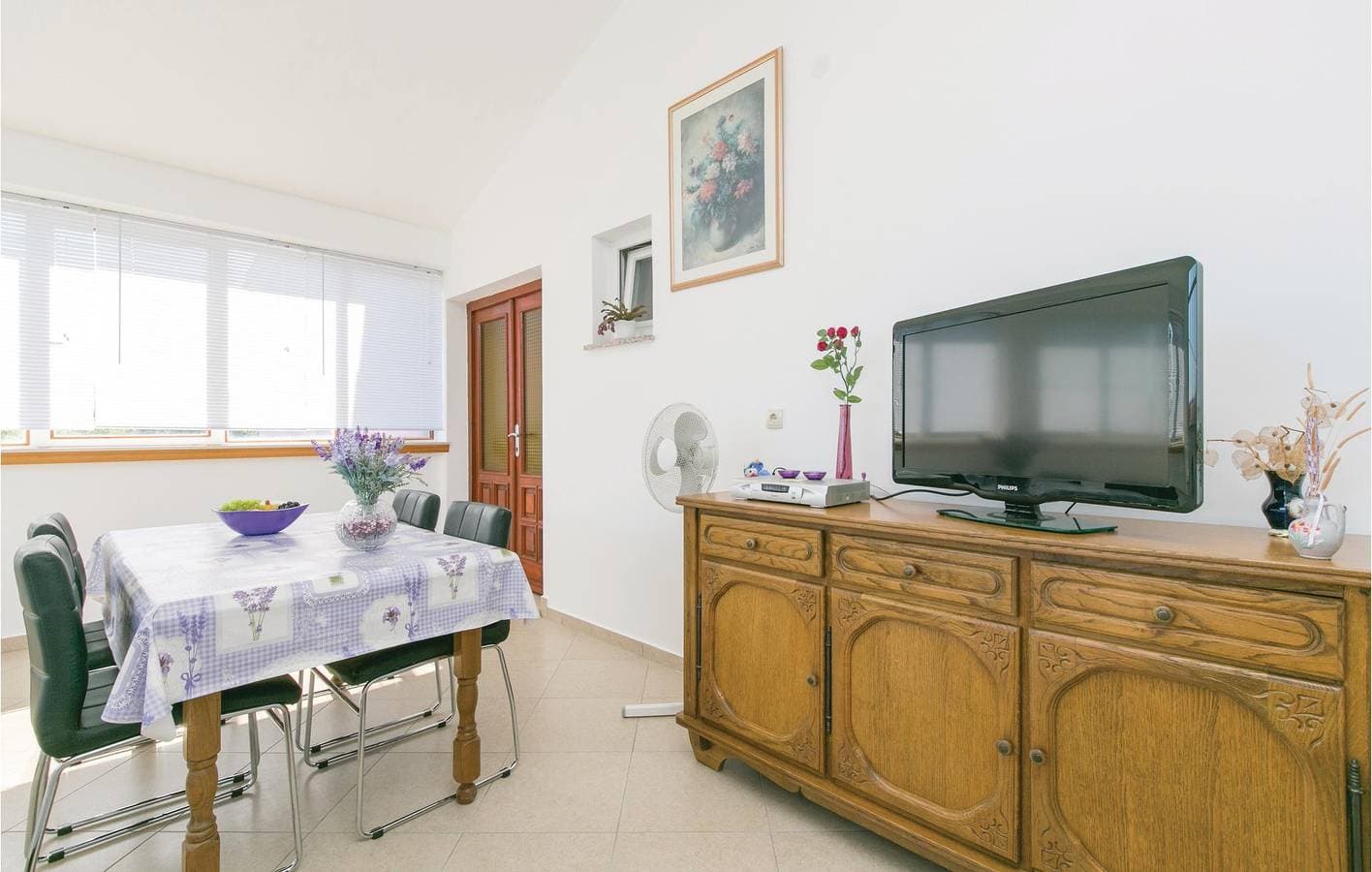 Foto 9 von 29: Reizende 1-Zimmer-Wohnung mit Terrasse, WLAN und Parkplatz in der Nähe des Flusses und des Stadtzentrums