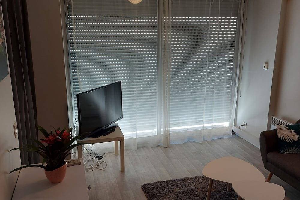 Foto 5 von 8: Studio type T2, hypercentre, furnished with air conditioning and parking