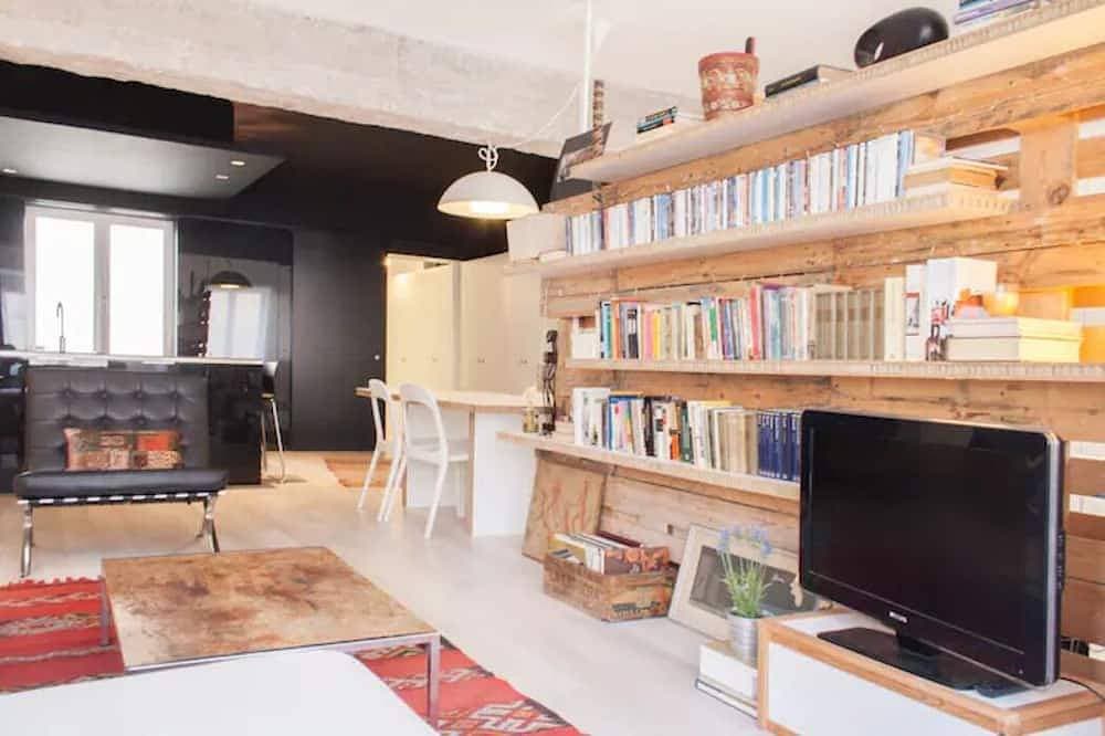 Foto 8 von 13: Design apartment for telecommuting and/or vacations.