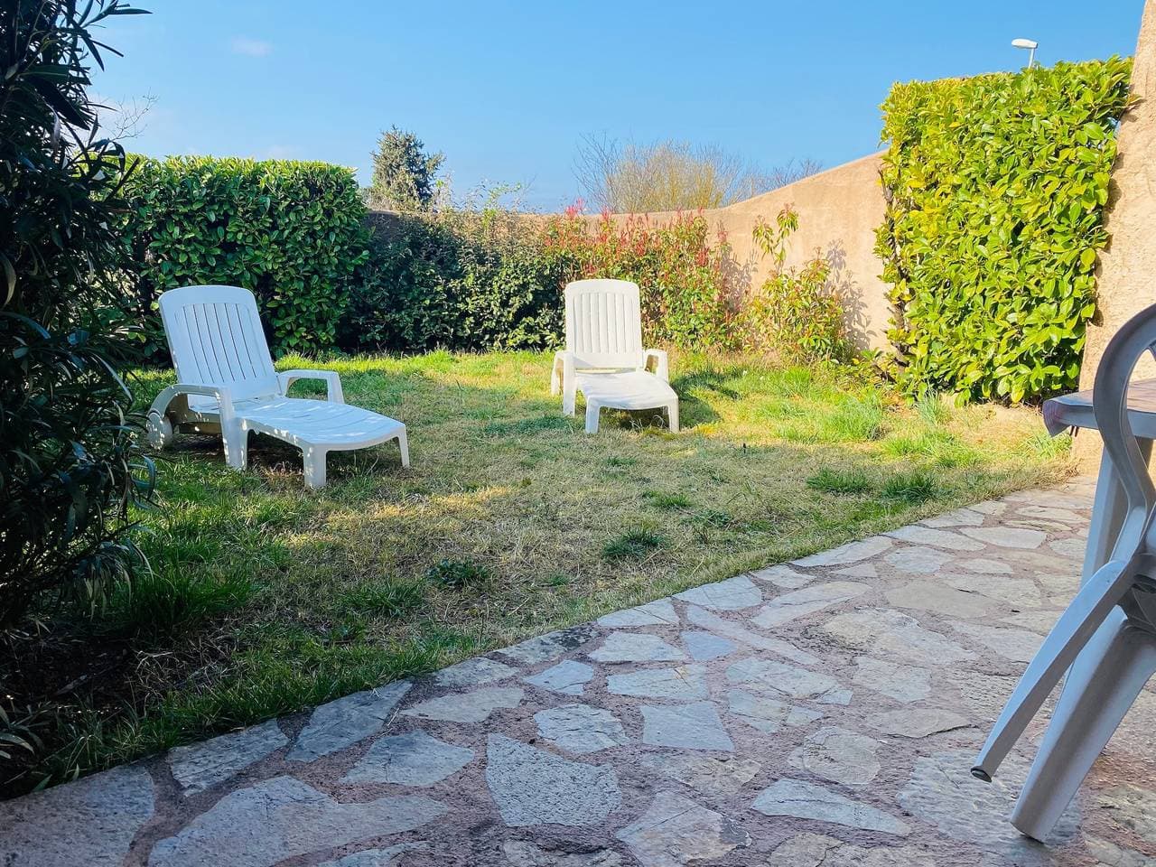 Foto 11 von 35: Ferienhaus 'Maison, Piscine, Chiens acceptés, Var, Wifi' mit Gemeinschaftspool, privater Terrasse