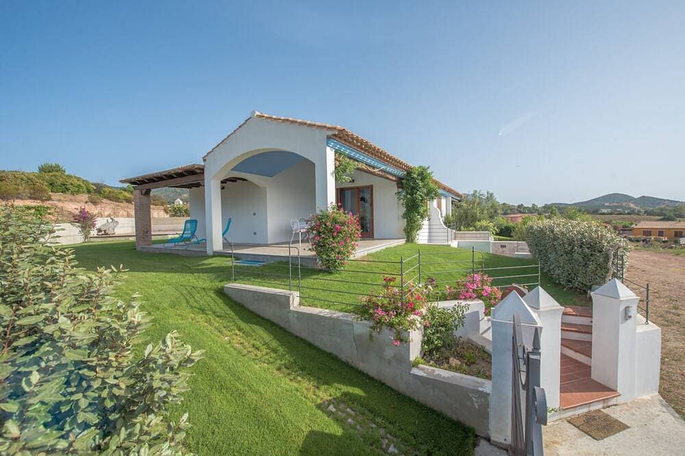 Foto 12 von 30: Atemberaubende Villa mit Meerblick, 300 m vom Strand Foxi Murdegu entfernt