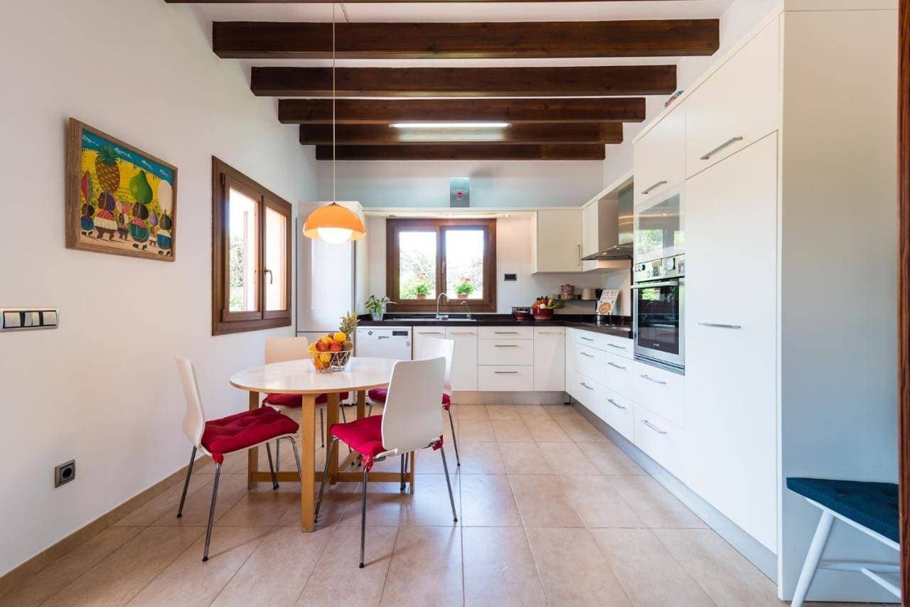 Foto 6 von 39: Villa für 8 Personen mit Pool