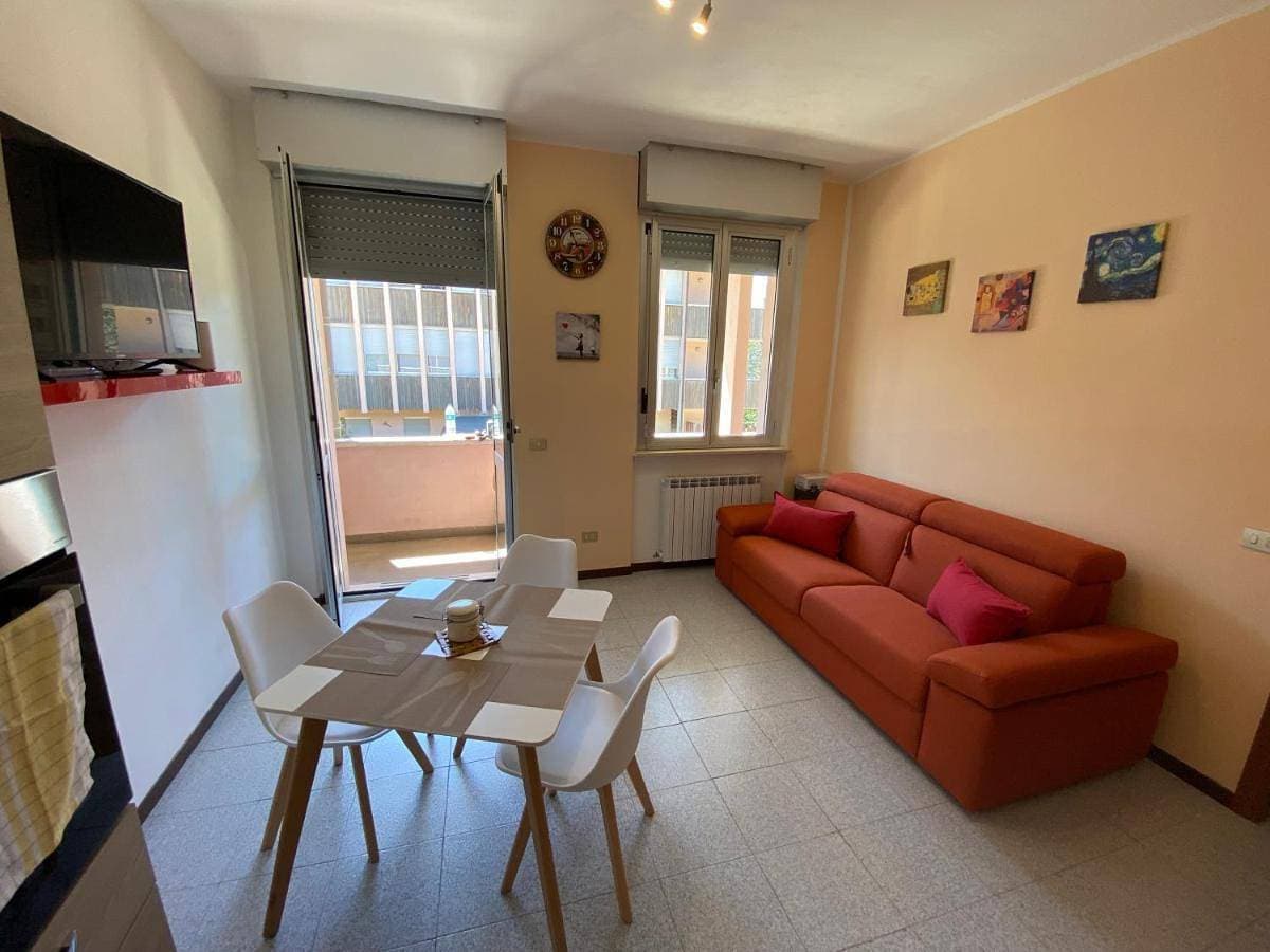 Foto 4 von 42: One-Bedroom Apartment