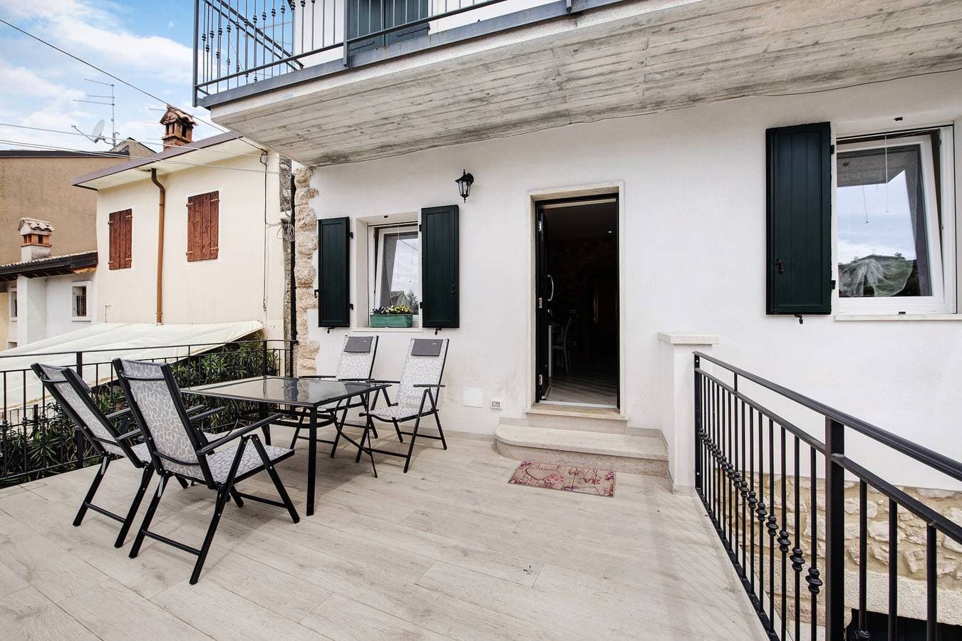 Foto 3 von 18: Ferienwohnung "Casa Vera Aurora" mit privatem Gartenblick und Wi-Fi