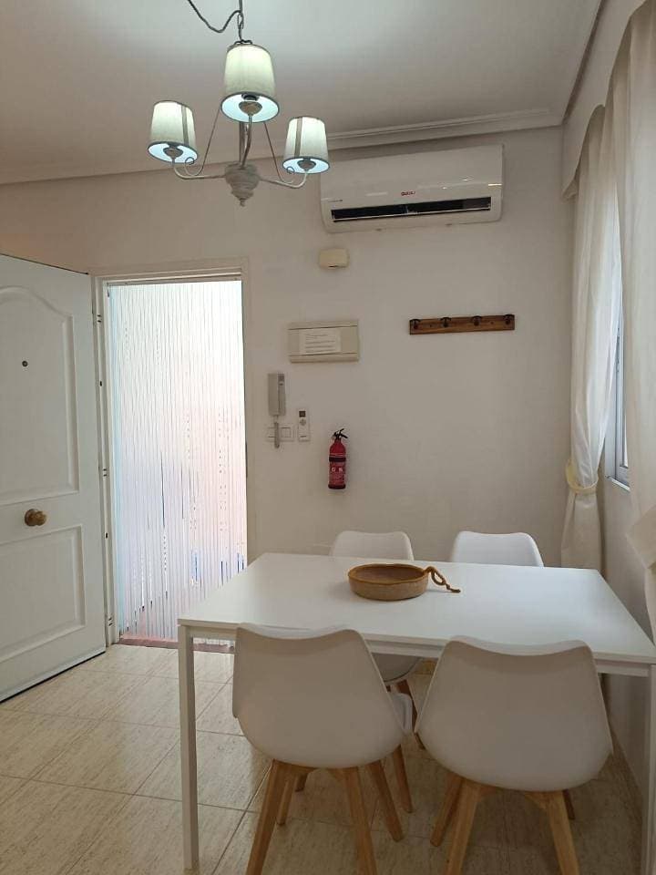 Foto 10 von 41: One-Bedroom Apartment