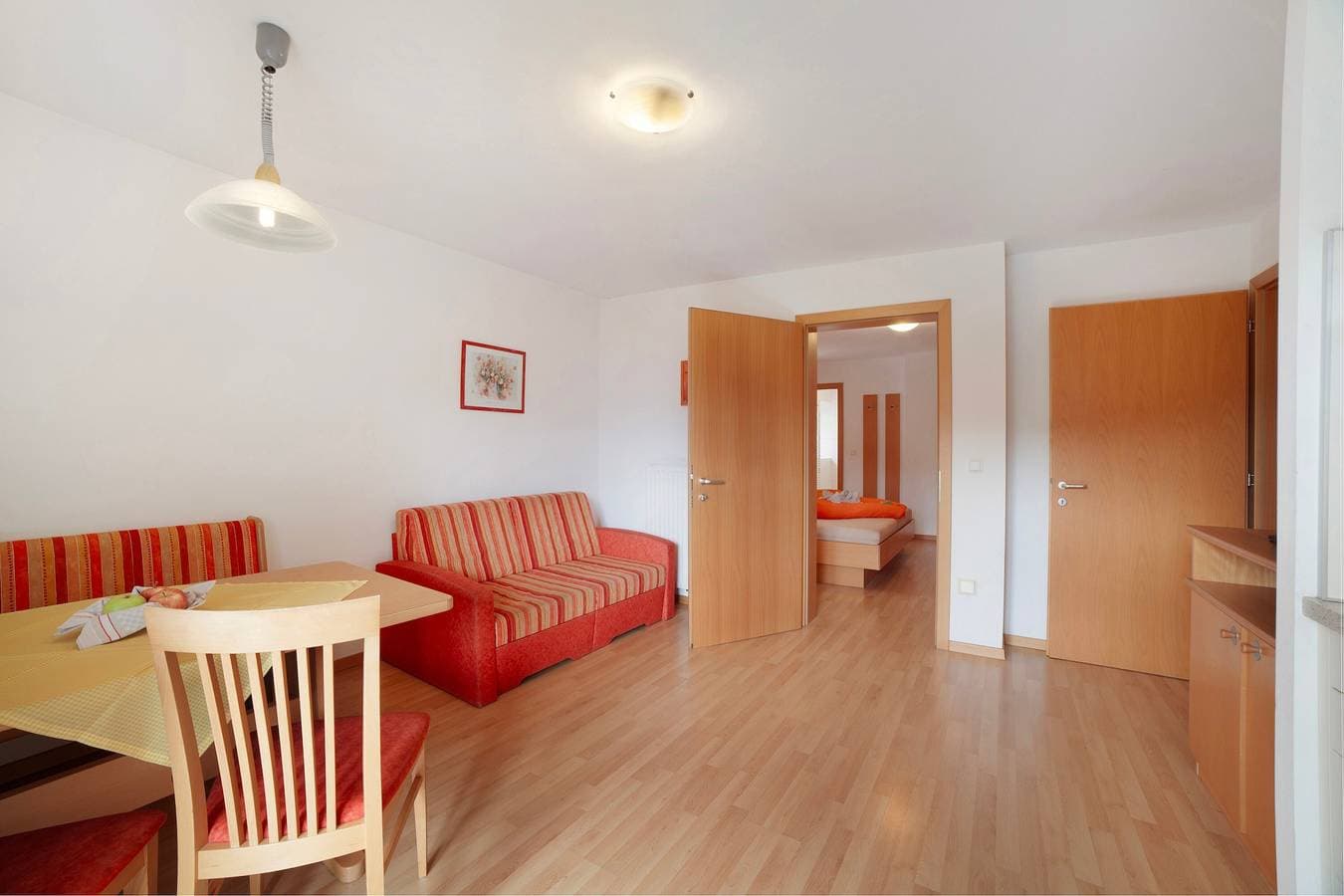 Foto 9 von 26: Ferienwohnung "Mosttragerhof Appartment Large" mit Bergblick, Gemeinschaftspool und WLAN