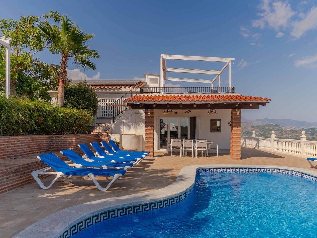 Foto 2 von 36: Wunderschöne Villa mit privatem Swimmingpool