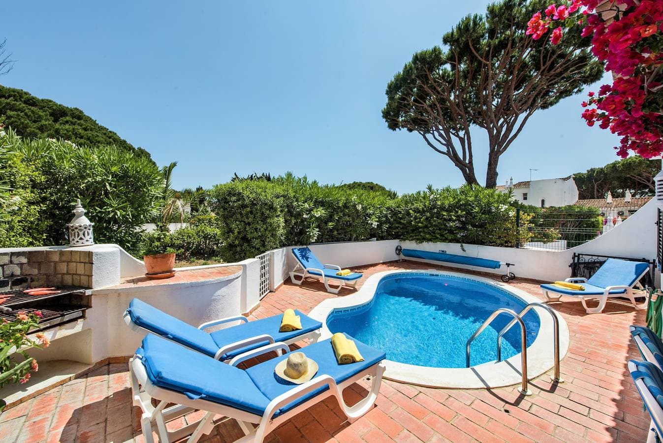 Foto 3 von 23: Villa "Mng Elliott 76" mit privatem Pool und WLAN