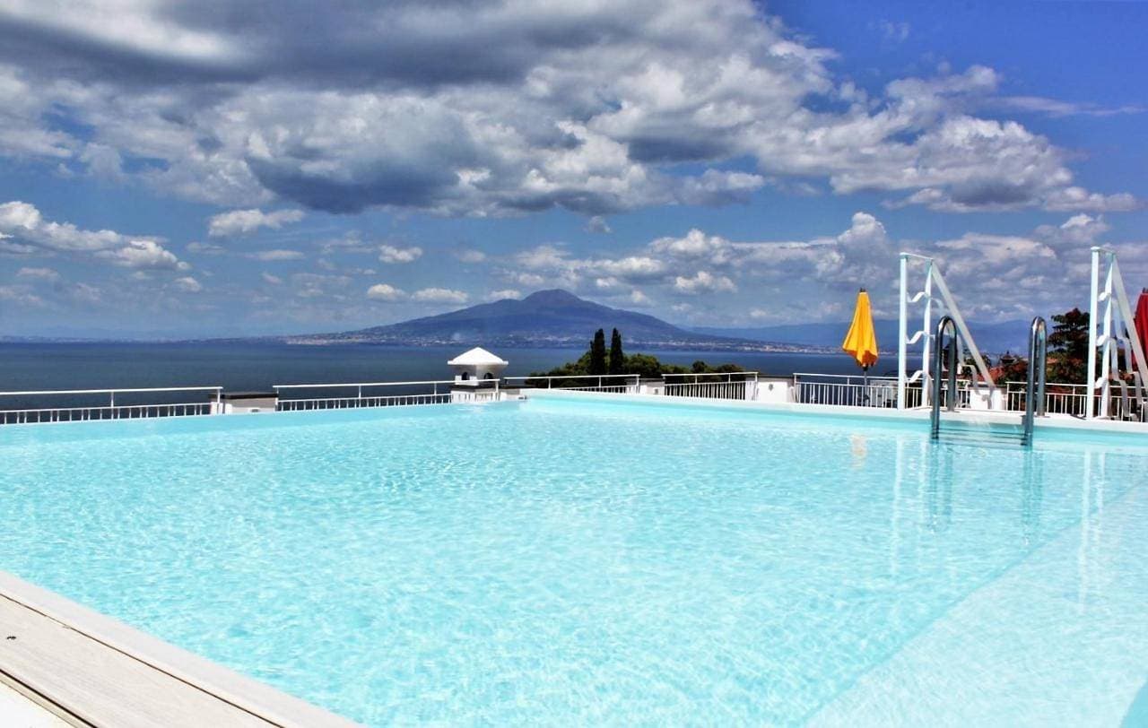 Boutique Hotel Helios 1