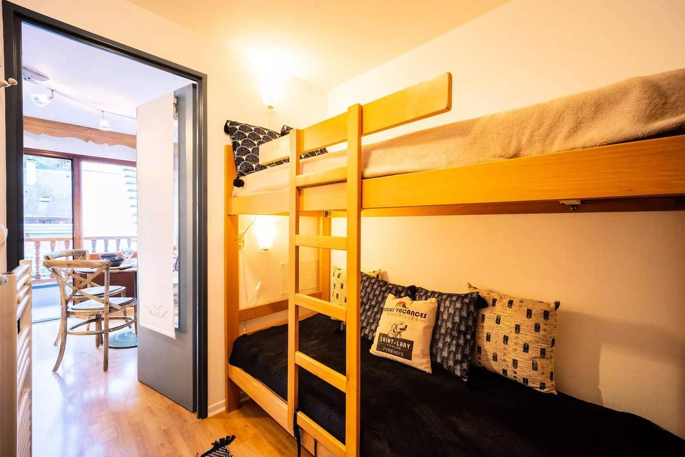 Foto 6 von 11: Ferienwohnung 4 Personen Saint Lary Village